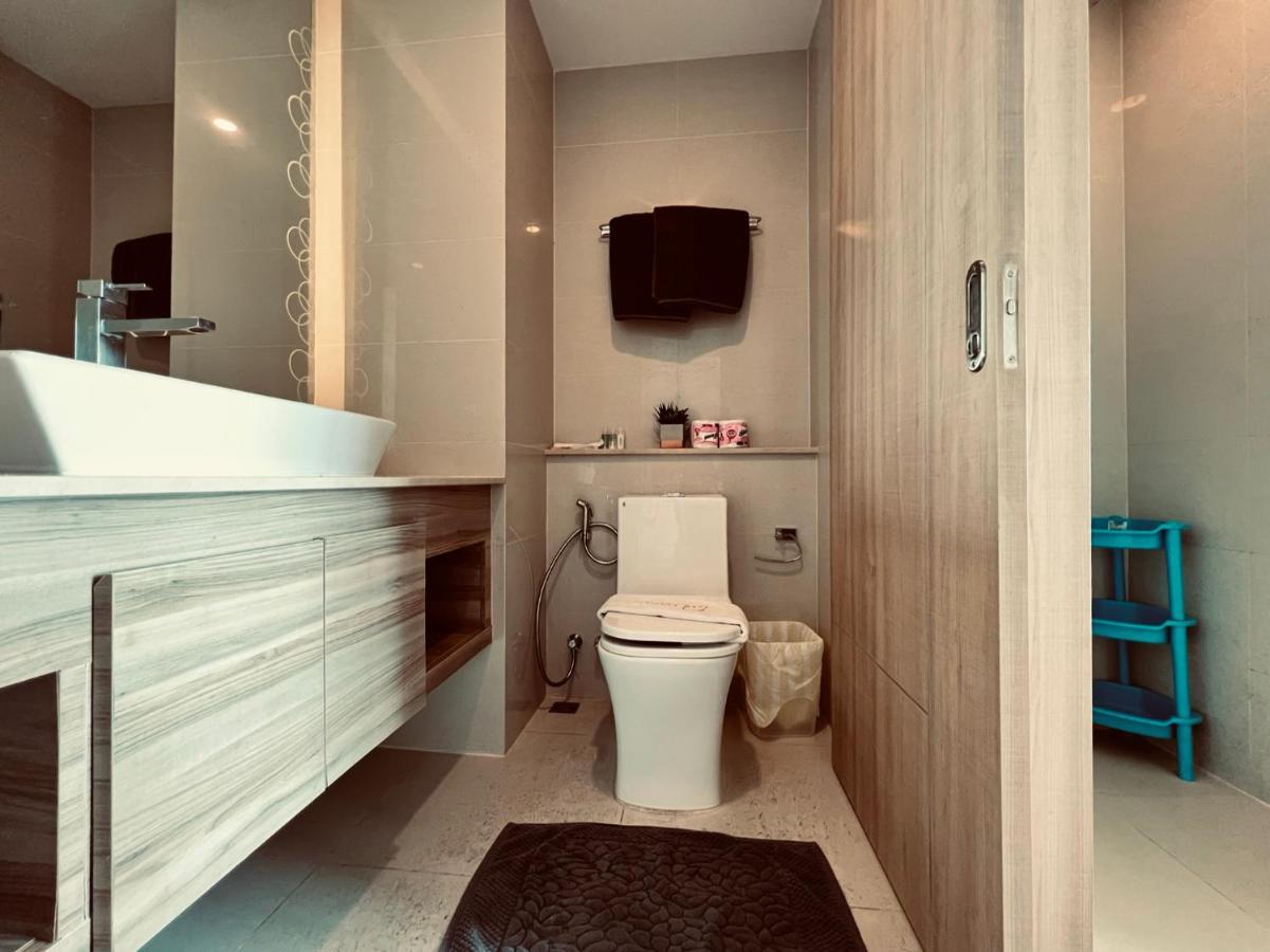 Riviera Jomtien Roomy 1-Bdr Seaview Condo Exterior photo